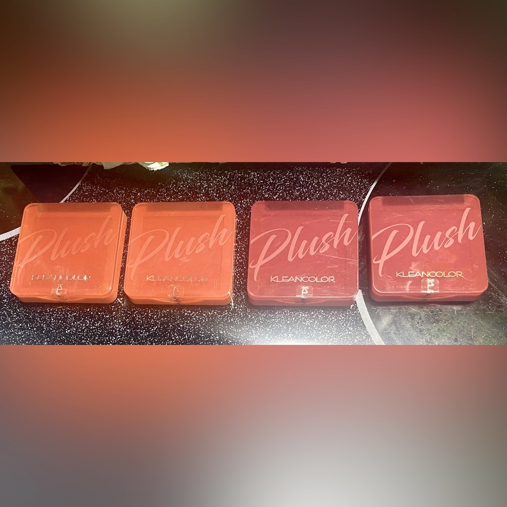 Kleancolor NWT (2) Sets Plush Blush Collection; Baked Coral & Deep Berry